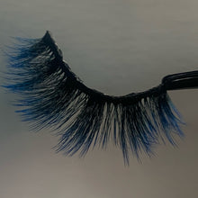 Load image into Gallery viewer, EROTICA - COLOR EDITION LUXE KINK LASH
