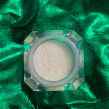 Load image into Gallery viewer, WORLDS AWAY - CHAMELEON PIGMENT
